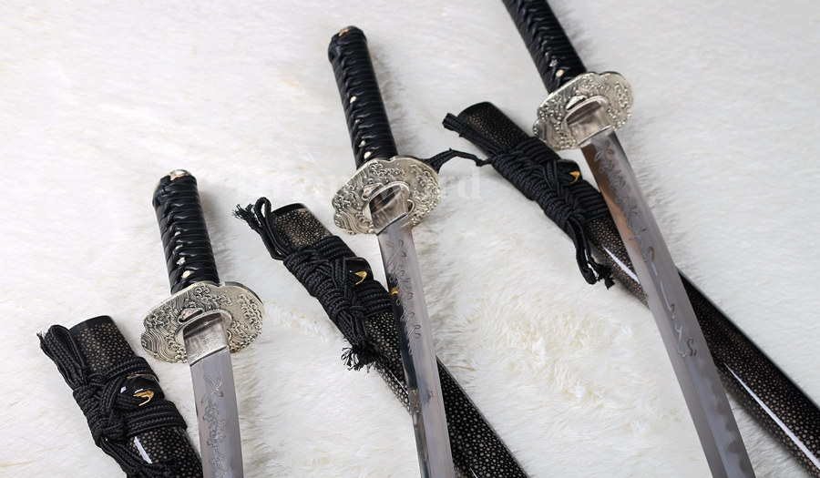 Japanese Samurai Sword Daisho Set Katana+Wakizashi+Tanto clay tempered Folded Steel Hazuya Polish blossom engraved Razor Sharp Shinogi-Zukuri Black