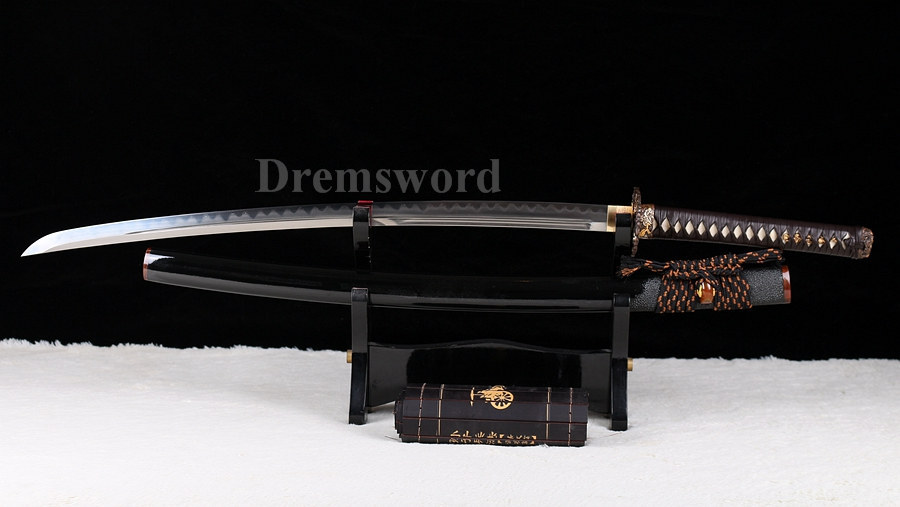 Fully handmade Clay Tempered Folded Steel katana Japanese samurai Sword full tang Unokubi-Zukuri battle ready Razor Sharp black