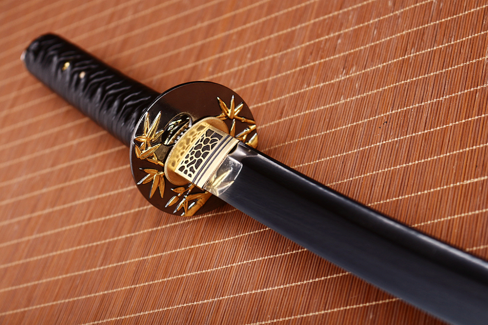 Handmade 9260 Spring Steel Katana Japanese Samurai Sword Sharp Battle Ready Shinogi-Zukuri Red