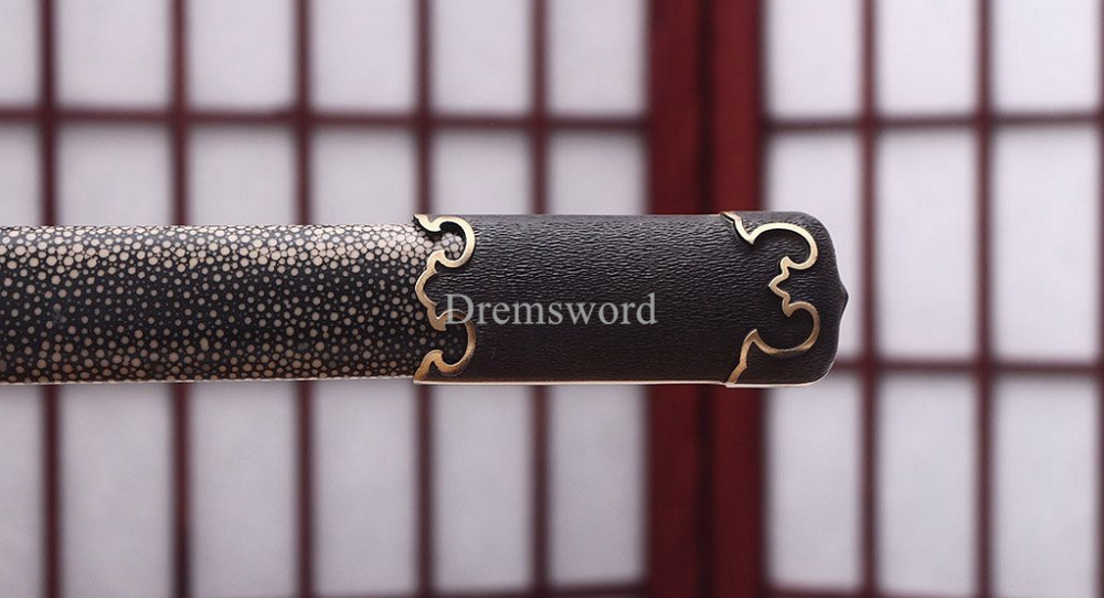 Handmade T10 Steel ClayTempered Tang Dao Traditional Chinese Functional Sword Kamasu Kissaki KIRIHA-ZUKURI battle ready sharp Black