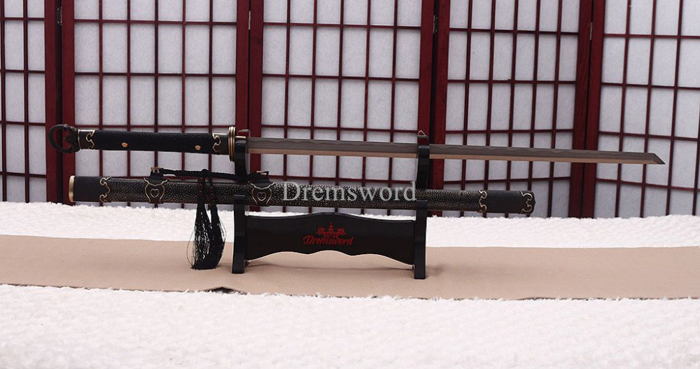Handmade T10 Steel ClayTempered Tang Dao Traditional Chinese Functional Sword Kamasu Kissaki KIRIHA-ZUKURI battle ready sharp Black