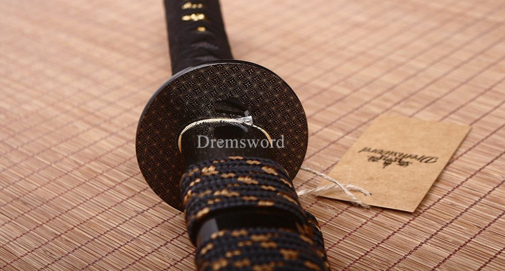 Folded Steel Clay Tempered Wakizashi Japanese Samurai Sharp Sword Battle Ready Shinogi-Zukuri Black