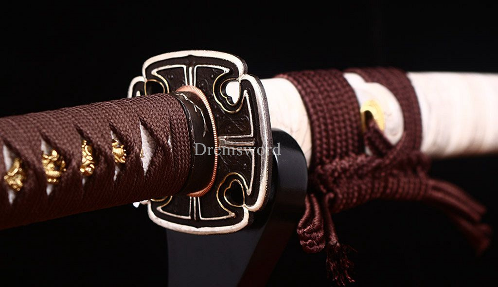 Damascus Folded Steel Clay tempered Katana Japanese Samurai Sword Full Tang New Shinogi-Zukuri White and Brown