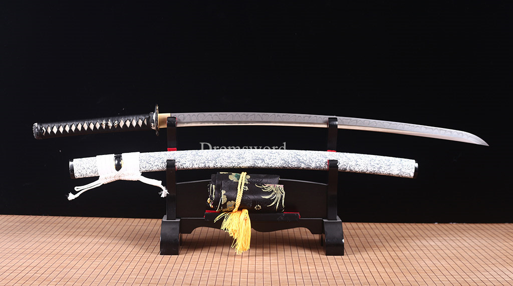 Hadori-polishing T10 Steel Clay tempered Japanese Samurai katana Sword Shinogi-Zukuri full tang battle ready sharp Real Hamon white.