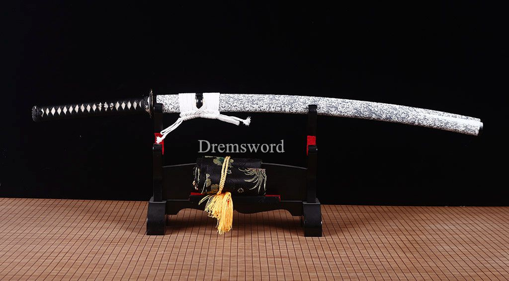 Hadori-polishing T10 Steel Clay tempered Japanese Samurai katana Sword Shinogi-Zukuri full tang battle ready sharp Real Hamon white.