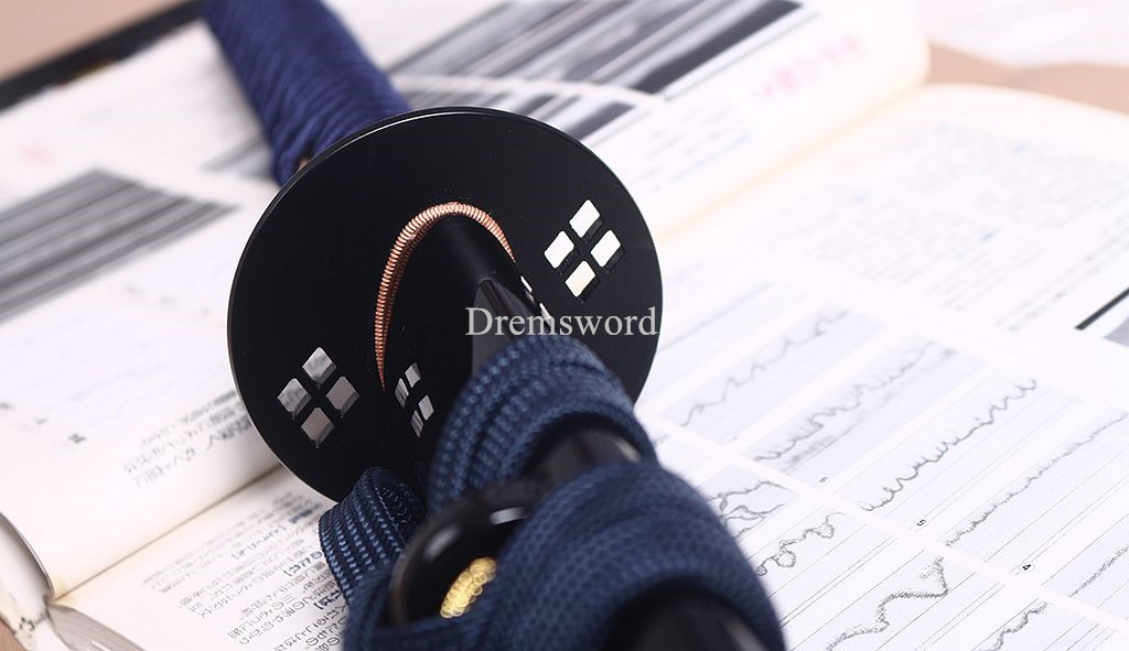 T10 Steel Clay Tempered Katana Hishigami Placed Japanese Samurai Sword Hadori-polishing O-kissaki Shinogi-Zukuri Battle Ready Sharp Black