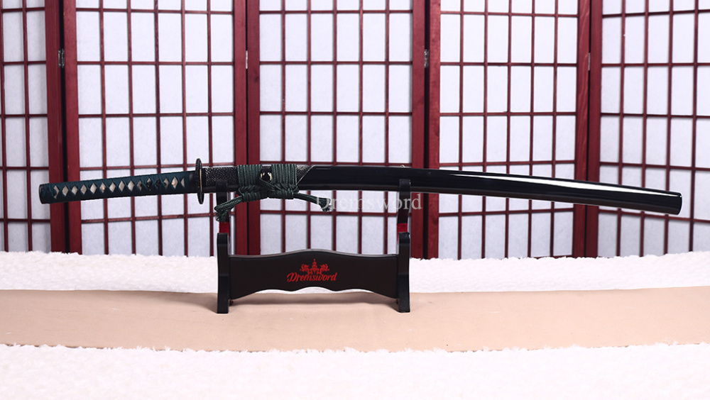 Folded Steel Clay Tempered Katana HITATSURA Japanese Samurai Sword Ox Horn Saya Shinogi-Zukuri Black