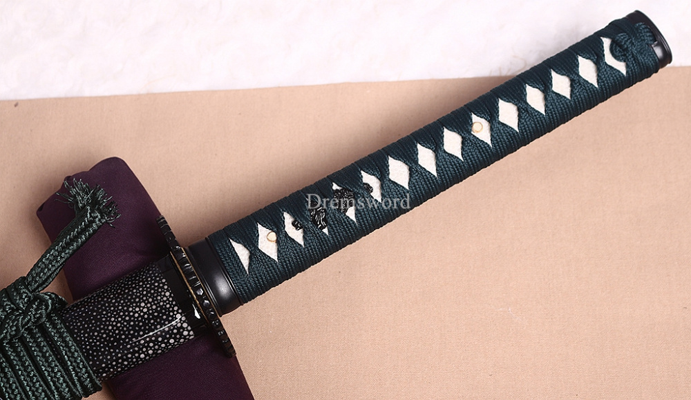 Folded Steel Clay Tempered Katana HITATSURA Japanese Samurai Sword Ox Horn Saya Shinogi-Zukuri Black