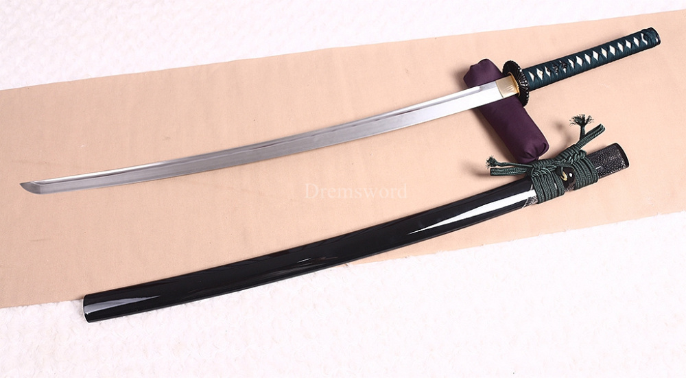 Folded Steel Clay Tempered Katana HITATSURA Japanese Samurai Sword Ox Horn Saya Shinogi-Zukuri Black