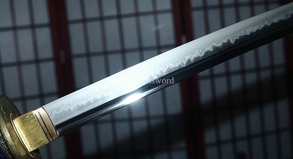 T10 Clay Tempered Choji Hamon Katana Japanese Samurai Sword Shell Ox Horn Saya Shinogi-Zukuri Battle Ready Sharp Black
