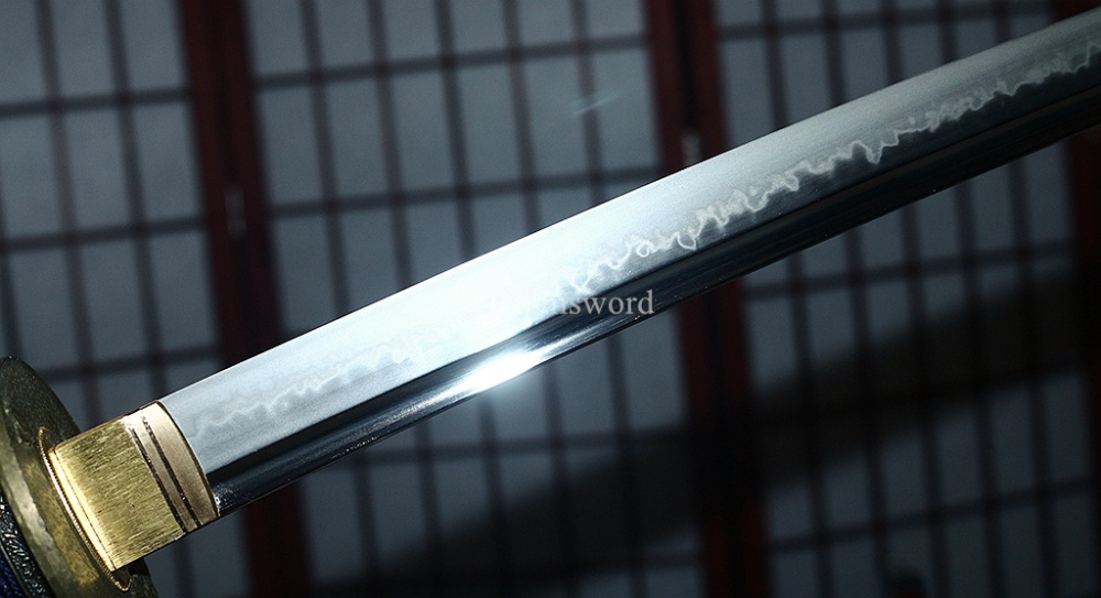 T10 Clay Tempered Choji Hamon Katana Japanese Samurai Sword Shell Ox Horn Saya Shinogi-Zukuri Battle Ready Sharp Black