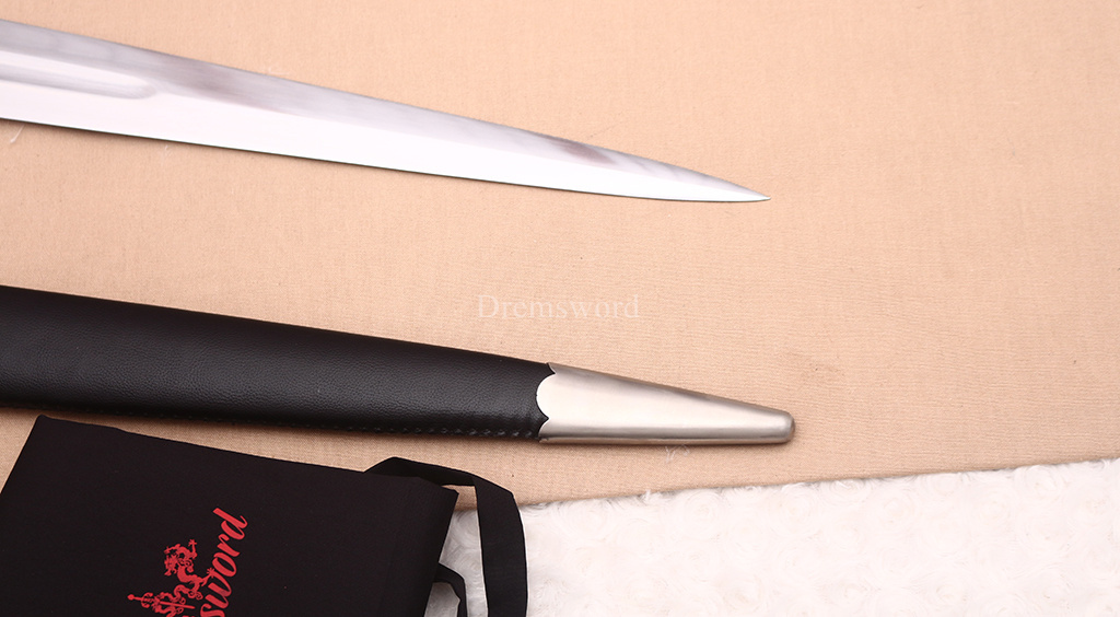 39 inches 9260 Spring Steel European Sword Battle Ready Black Leather Sheath Double Edge Sword Stainless Steel Fittings