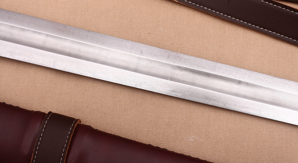 35 inches Damascus Folded Steel European Sword Battle Ready Brown Leather Sheath Double Edge Sword Stainless Steel Fittings