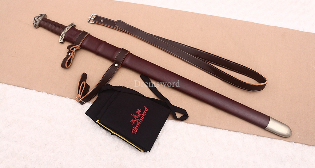 35 inches Damascus Folded Steel European Sword Battle Ready Brown Leather Sheath Double Edge Sword Stainless Steel Fittings