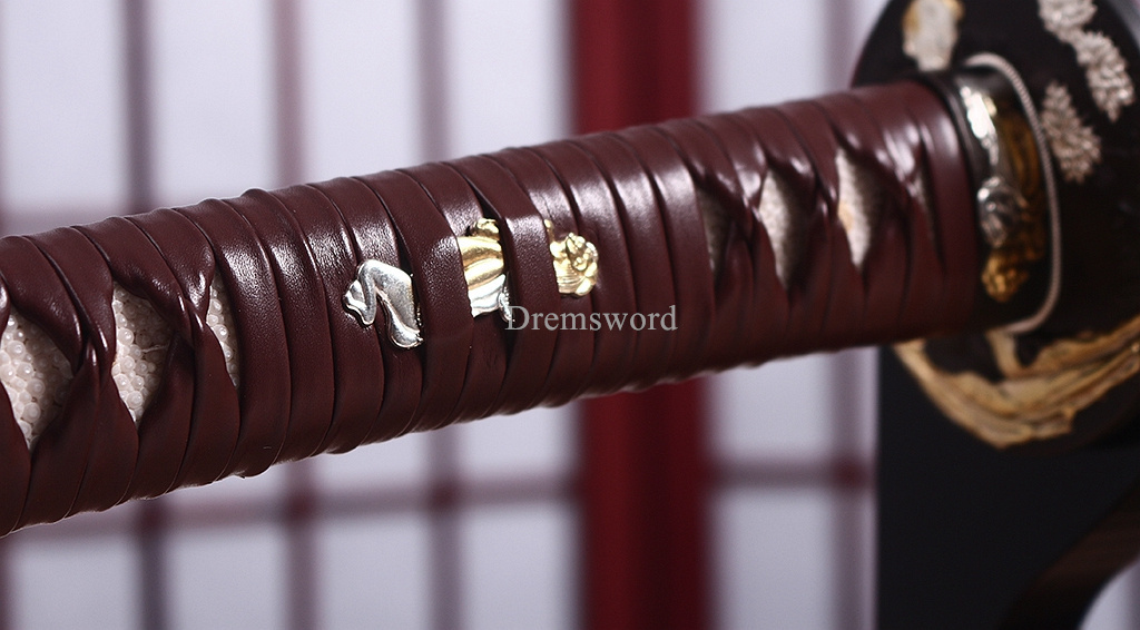 Handmade 9260 Spring Steel Wakizashi Japanese Samurai Functional Sword Full Tang Kogarasu-Maru Zukuri Red