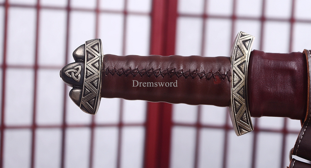 35 inches Damascus Folded Steel European Sword Battle Ready Brown Leather Sheath Double Edge Sword Stainless Steel Fittings