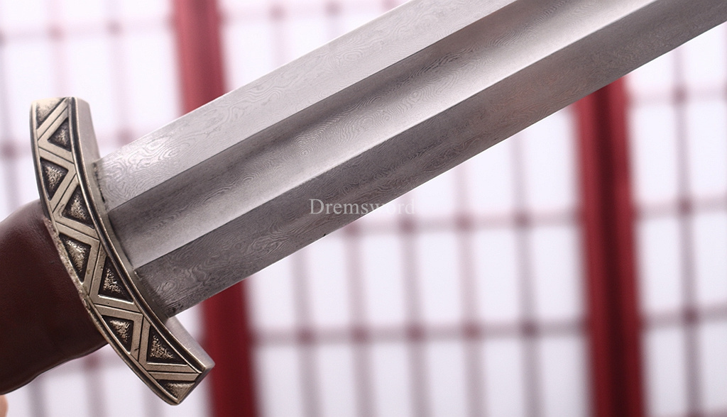 35 inches Damascus Folded Steel European Sword Battle Ready Brown Leather Sheath Double Edge Sword Stainless Steel Fittings