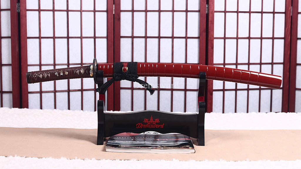 Handmade 9260 Spring Steel Wakizashi Japanese Samurai Functional Red Sword Full Tang Kogarasu-Maru Zukuri