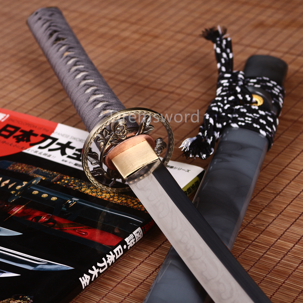 Handmade T10 Steel Clay Tempered Katana Japanese Samurai Sword Battle Ready SHINOGI-ZUKURI Full Tang Grey