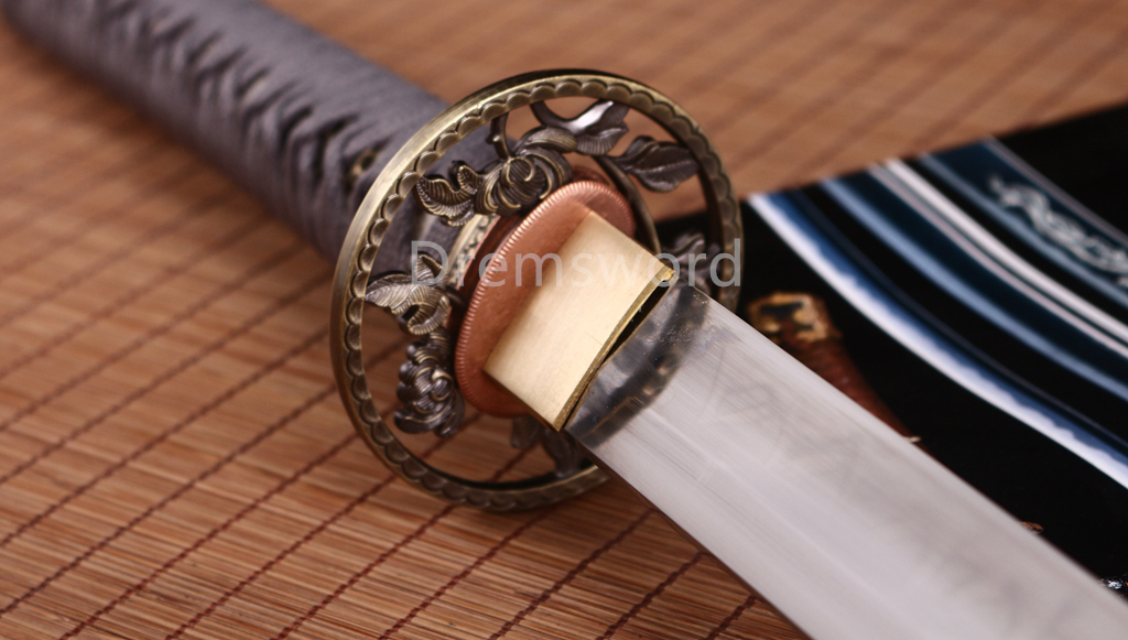 Handmade T10 Steel Clay Tempered Katana Japanese Samurai Sword Battle Ready SHINOGI-ZUKURI Full Tang Grey