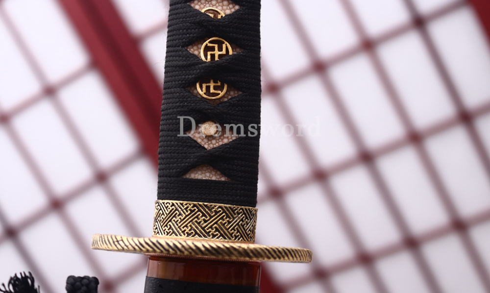 Hand Forged Tamahagane Clay Tempered Choji Hamon Katana Japanese Samurai Sword SHINOGI-ZUKURI Full Tang Ox Horn Black Saya