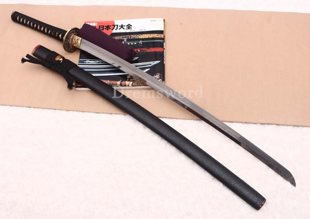 Hand Forged Tamahagane Clay Tempered Choji Hamon Katana Japanese Samurai Sword SHINOGI-ZUKURI Full Tang Ox Horn Black Saya