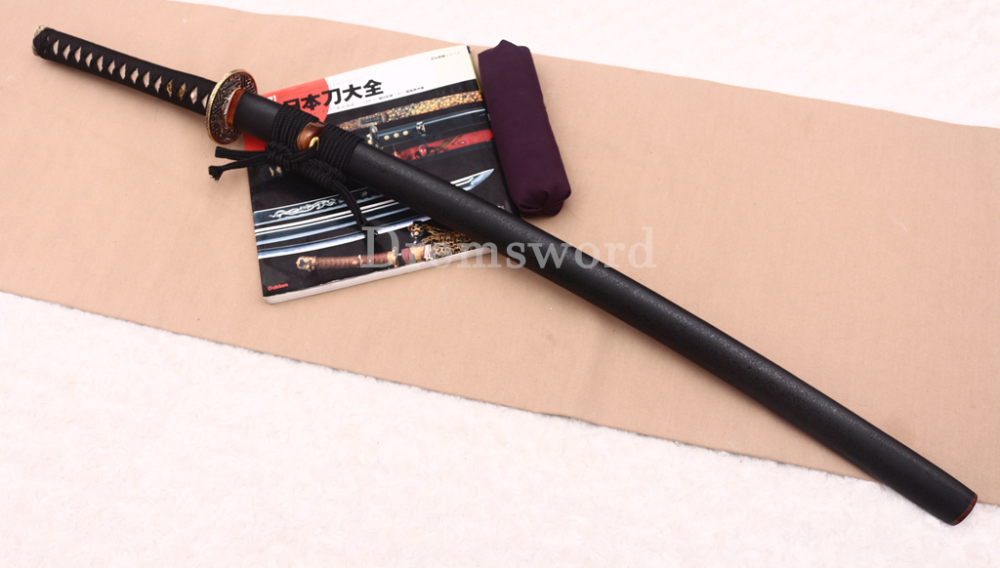 Hand Forged Tamahagane Clay Tempered Choji Hamon Katana Japanese Samurai Sword SHINOGI-ZUKURI Full Tang Ox Horn Black Saya