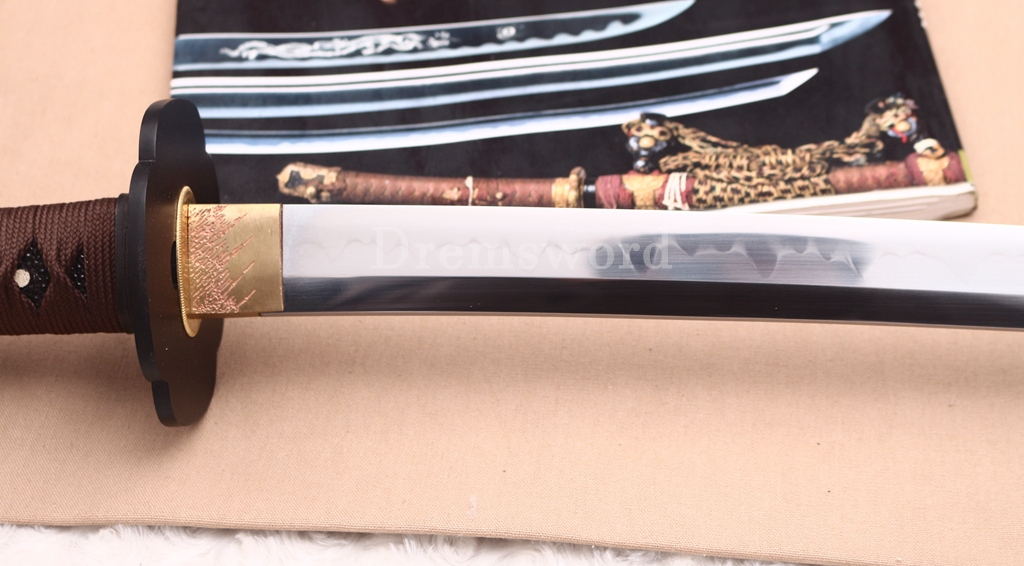 1095 High Carbon Steel Clay Tempered Katana KO Kissaki Japanese Samurai Sword SHINOGI-ZUKURI Full Tang Dark Brown Saya