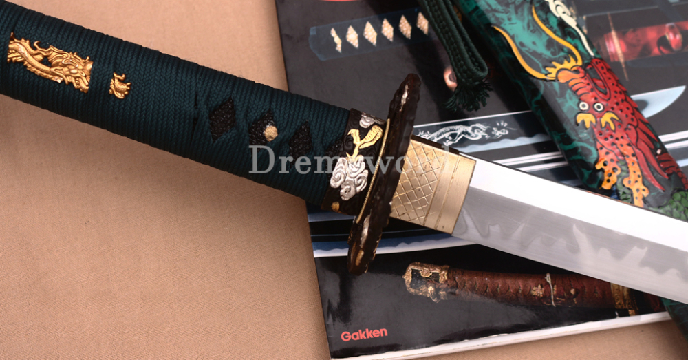 T10 Clay Tempered Katana Hitatsura Hamon Japanese Samurai Sword SHINOGI-ZUKURI Full Tang Hand Painting Dargon Saya Green