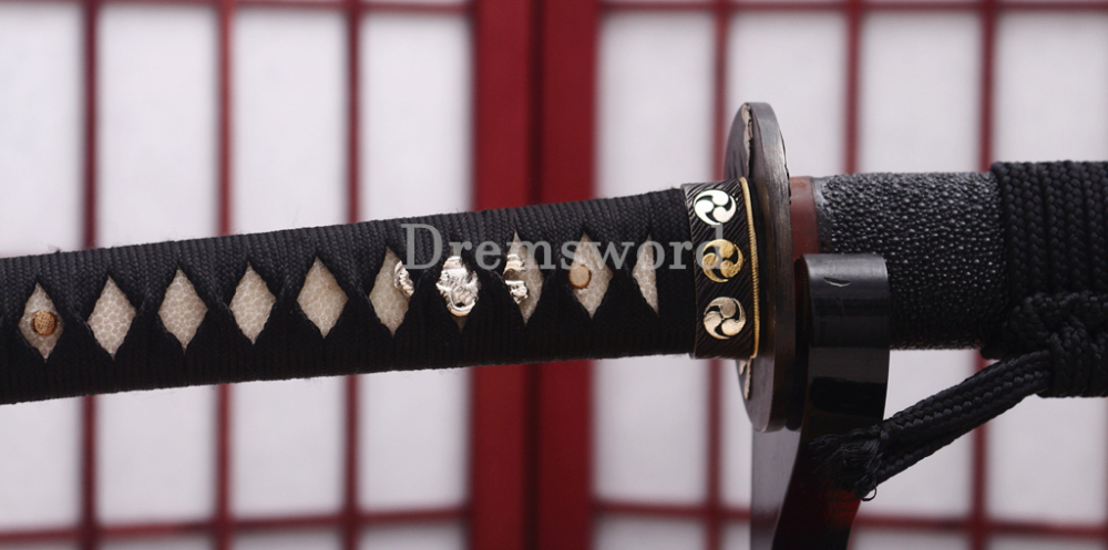 Folded Steel Clay Tempered Katana Abrasive Hamon Japanese Samurai Sword Full Rayskin Wrapped Saya Shinogi-Zukuri Black