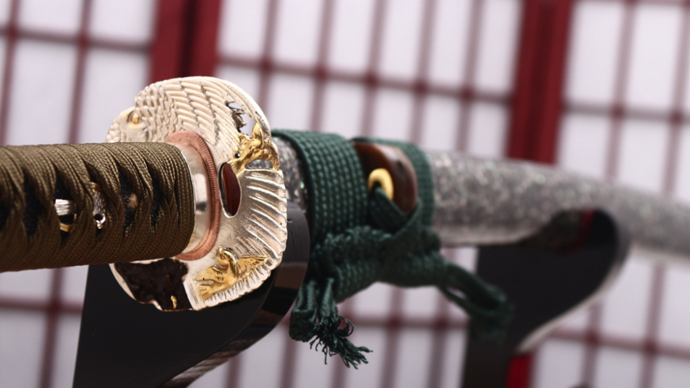 Hand Forged Tamahagane Clay Tempered Wavy Hamon Katana Japanese Samurai Sword SHINOGI-ZUKURI Full Tang Ox Horn Saya Brown