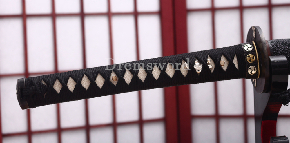 Folded Steel Clay Tempered Katana Abrasive Hamon Japanese Samurai Sword Full Rayskin Wrapped Saya Shinogi-Zukuri Black