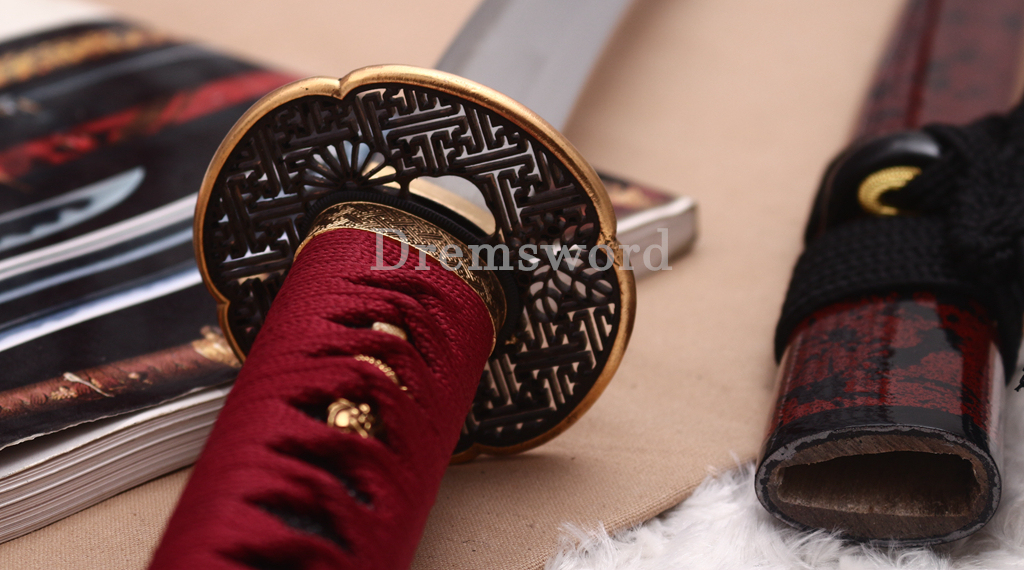Handmade L6 Steel Clay Tempered Katana Japanese Samurai Sword Sharp Shinogi-Zukuri Sword Red