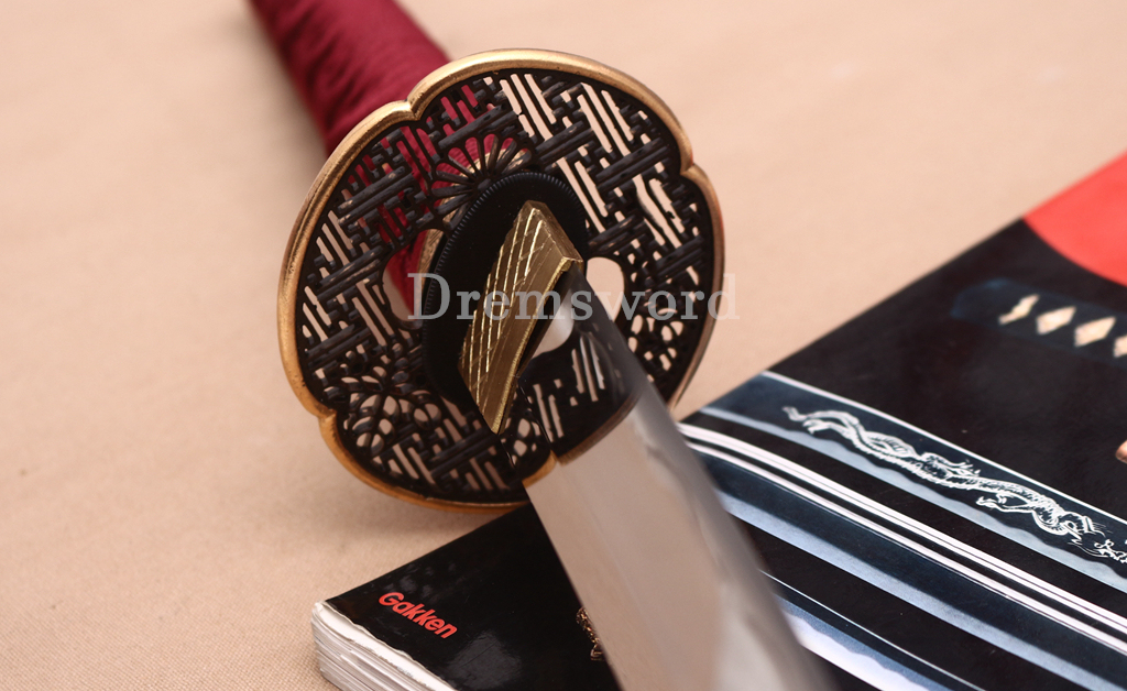 Handmade L6 Steel Clay Tempered Katana Japanese Samurai Sword Sharp Shinogi-Zukuri Sword Red