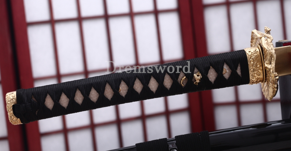 Kogarasumaru Kissaki 9260 Spring Steel Functional Katana Japanese Samurai Sword Battle Ready Full Tang Moroha Zukuri Black