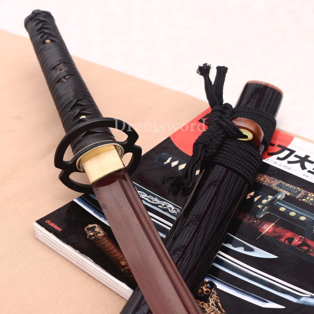 Handmade Damascus Folded Steel Katana Red Blade Japanese Samurai Sword Battle Ready Shinogi Zukuri Black