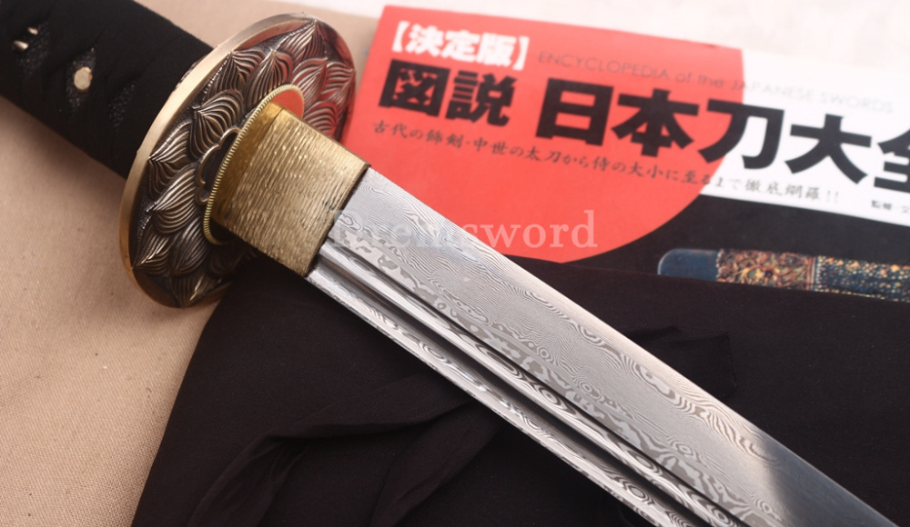 Handmade Damascus Folded Steel Katana Japanese Samurai Sword Battle Ready Shinogi Zukuri Green
