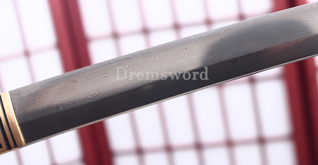 Twisted Pattern Damascus Folded Steel Black Wood Shirasaya Japanese Samurai Sword Battle Ready Shinogi Zukuri