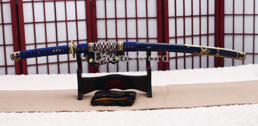 Damascus Folded Steel Tachi Blue Blade Japanese Samurai Katana Sword Battle Ready Shinogi Zukuri