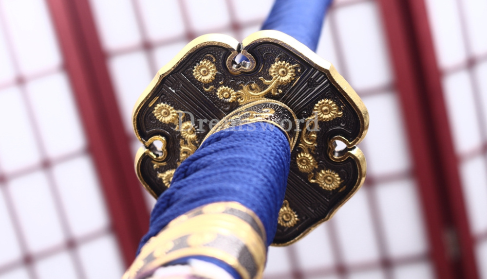 Damascus Folded Steel Tachi Blue Blade Japanese Samurai Katana Sword Battle Ready Shinogi Zukuri