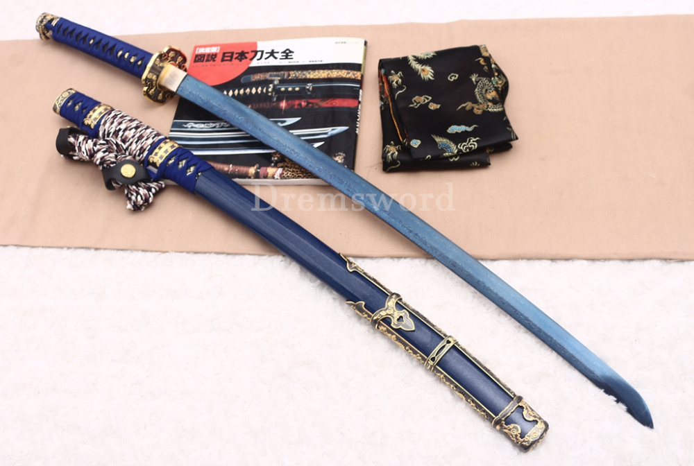 Damascus Folded Steel Tachi Blue Blade Japanese Samurai Katana Sword Battle Ready Shinogi Zukuri