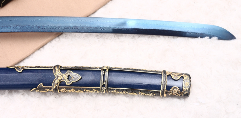 Damascus Folded Steel Tachi Blue Blade Japanese Samurai Katana Sword Battle Ready Shinogi Zukuri