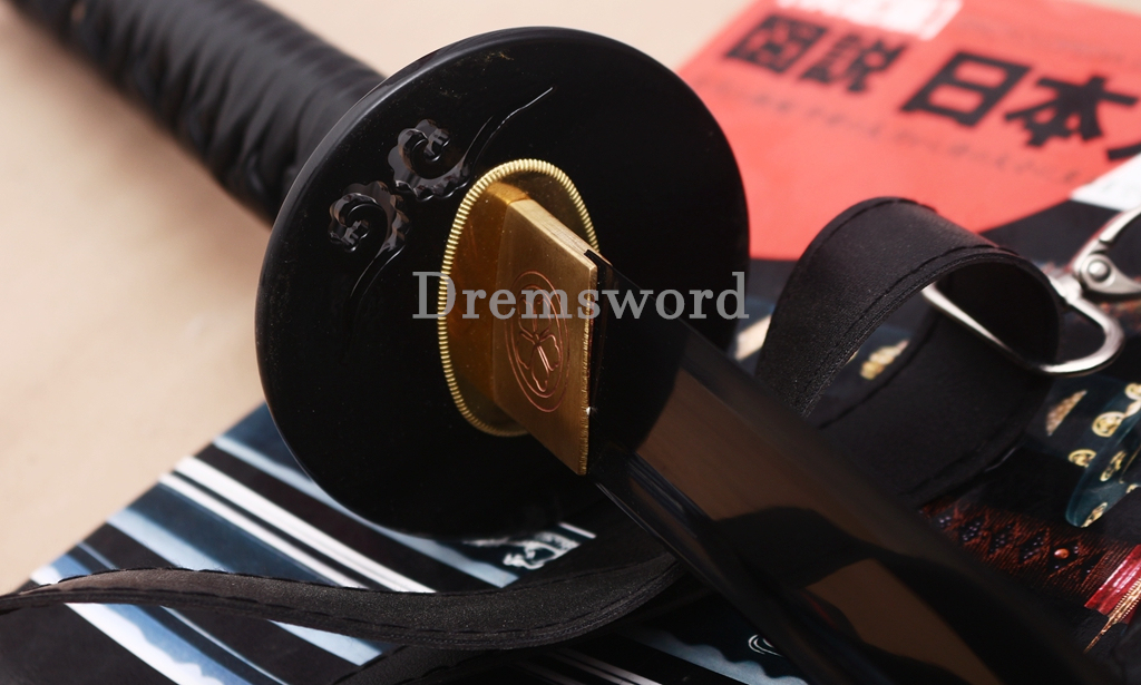 Damascus Folded Steel Katana Black Blade Japanese Samurai Sword Battle Ready Shinogi Zukuri PU Leather Saya with Belt