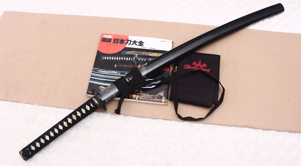 Handmade L6 Steel Clay Tempered Katana Suguha Hamon Japanese Samurai Sword Sharp Shinogi-Zukuri Sword Black