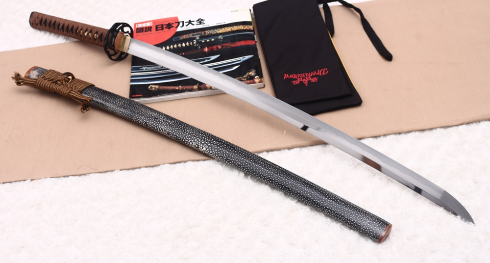 Handmade L6 Steel Clay Tempered Katana Hadori Polishing Japanese Samurai Sword O Kissaki Shinogi-Zukuri Sword Black