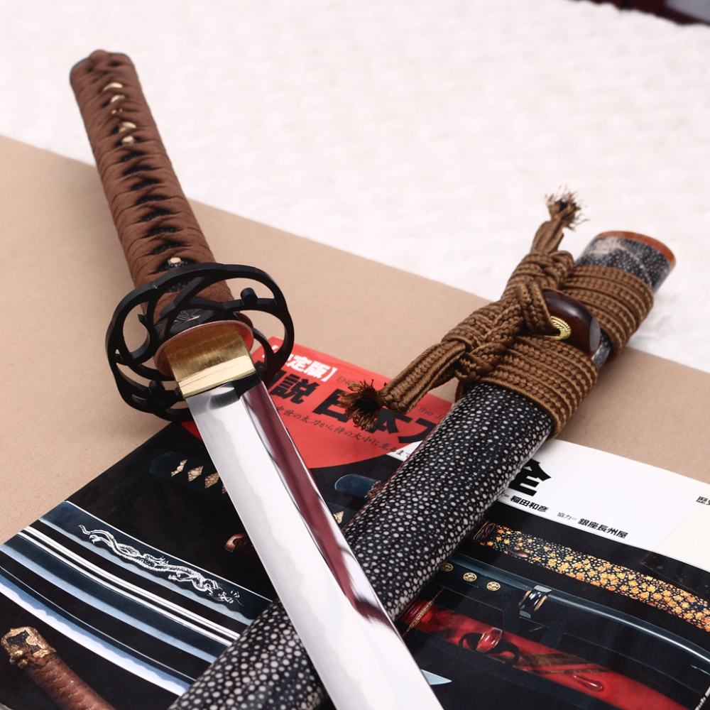 Handmade L6 Steel Clay Tempered Katana Hadori Polishing Japanese Samurai Sword O Kissaki Shinogi-Zukuri Sword Black