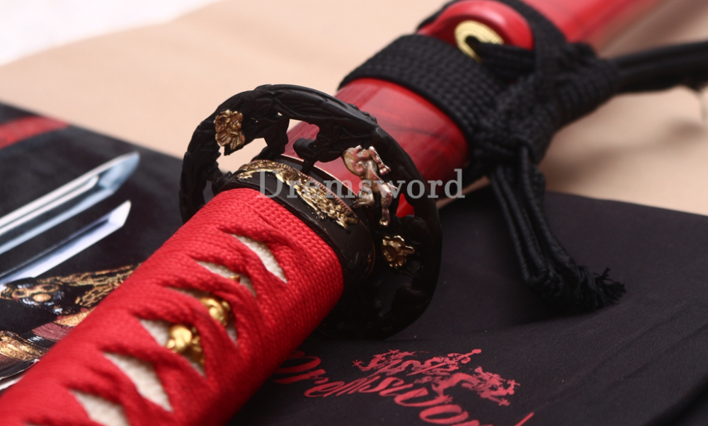 Handmade L6 Steel Clay Tempered Katana Japanese Samurai Sword Shinogi-Zukuri Sword Red