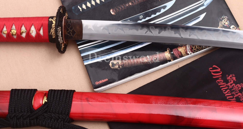 Handmade L6 Steel Clay Tempered Katana Japanese Samurai Sword Shinogi-Zukuri Sword Red