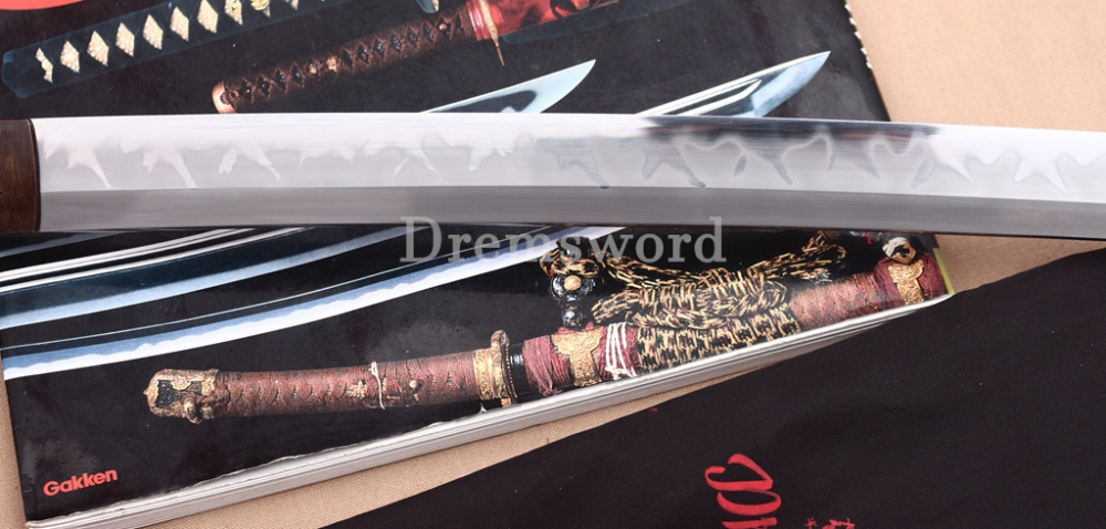 Handmade L6 Steel Clay Tempered Katana Japanese Samurai Sword Shinogi-Zukuri Sword Red