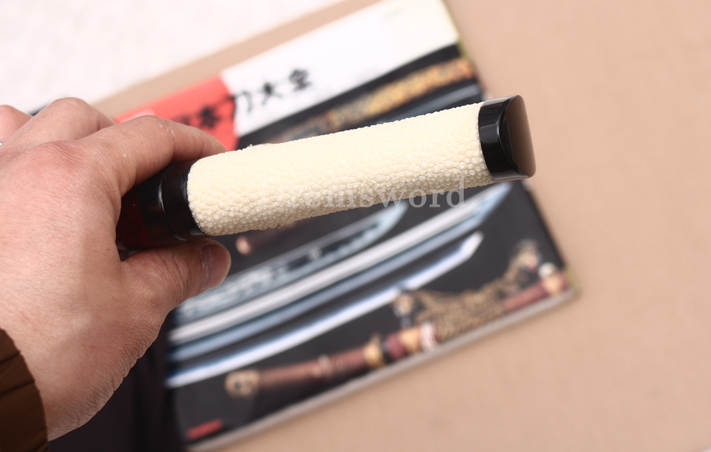 Handmade L6 Steel Clay Tempered Tanto Japanese Samurai Sword Dagger Hira-Zukuri Sword Red Urushi-nuri Saya